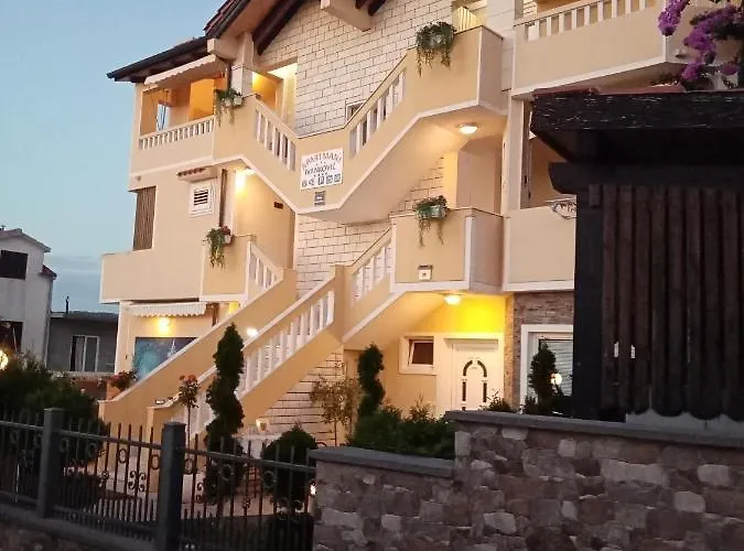 Apartments 2 Ivankovic